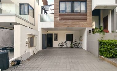 McKinley Hill Village 5 Bedroom 5BR House House and Lot with Basement and Roof Deck in Taguig City