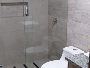 En Venta Linda Casa Independiente en Carcelén - Barrio La Josefina