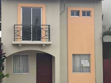 Venta de Casa en Metrópolis