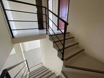 Venta de Casa en Metrópolis