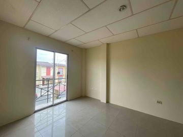 Venta de Casa en Metrópolis