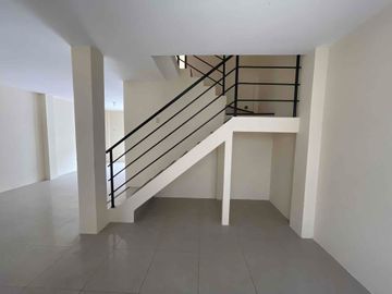 Venta de Casa en Metrópolis
