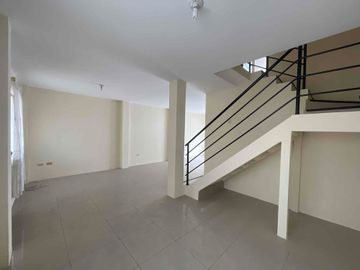 Venta de Casa en Metrópolis