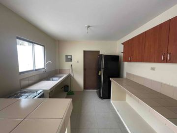 Venta de Casa en Metrópolis