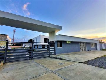 VENTA DE CASA ESQUINERA UBICADA EN EL UVO CONJUNTO RESIDENCIAL LA MERCED - POPAYÁN CAUCA.