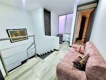 VENTA DE CASA ESQUINERA UBICADA EN EL UVO CONJUNTO RESIDENCIAL LA MERCED - POPAYÁN CAUCA.