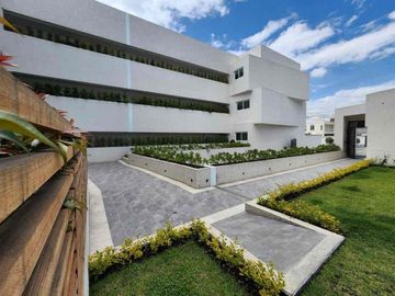 Se arrienda Departamento con terraza