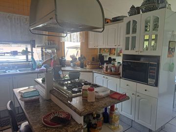 Casa en Venta en Jurica de una planta con amplio jardin