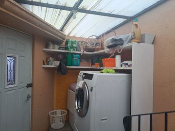 Casa en Venta en Jurica de una planta con amplio jardin