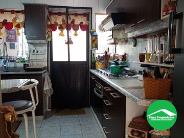Única, Lomas de Sn Sebastián, espacio para toda la familia.