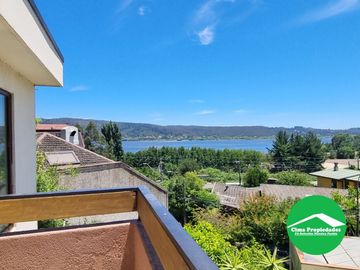 ¡Vive el lujo y la naturaleza en Lonco! Piscina, terraza y vistas panorámicas