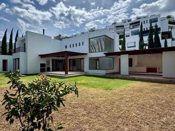 Casa de Renta Nayon-Cumbaya