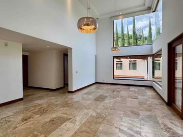 Casa de Renta Nayon-Cumbaya