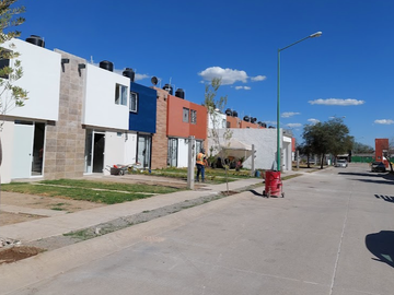 ¡Oportunidad! Casa en Venta en Villas Altaria, León Guanajuato – No créditos