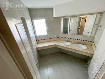 HERMOSA CASA EN VENTA EN FRANCISCO ALVAREZ