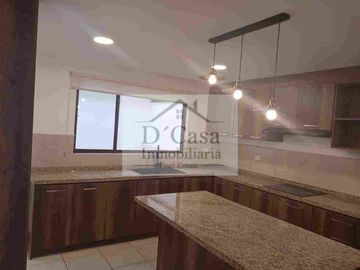 Vendo Casa en Misicata 3 dormitorios 2 garajes