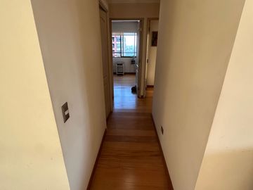 Departamento en barrio residencial