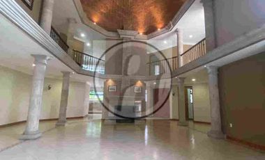 CASA EN VENTA o RENTA