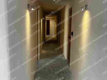 Loft en venta amueblado y equipado en región 15 con alberca