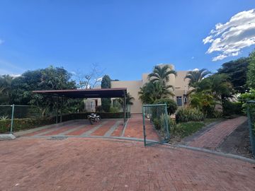 VENDO ESPECTACULAR CASA CAMPESTRE EN ANAPOIMA CUNDINAMARCA