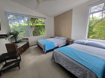 VENDO ESPECTACULAR CASA CAMPESTRE EN ANAPOIMA CUNDINAMARCA