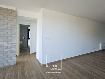 VENTA | 2 Dormitorios | Av. Caseros 242, Punta del Río - Refinería