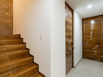 ✨ Vive como siempre soñaste en una casa que lo tiene todo Con 4 amplias recámaras, roof garden y acabados premium, esta joya está dentro de un coto pr