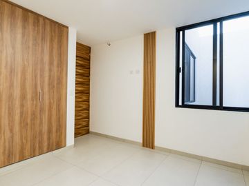 ✨ Vive como siempre soñaste en una casa que lo tiene todo Con 4 amplias recámaras, roof garden y acabados premium, esta joya está dentro de un coto pr