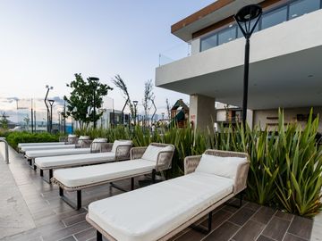 ✨ Vive como siempre soñaste en una casa que lo tiene todo Con 4 amplias recámaras, roof garden y acabados premium, esta joya está dentro de un coto pr