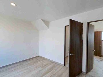 CASA EN VILLAS DEL CAMPO CALIMAYA CON JARDIN