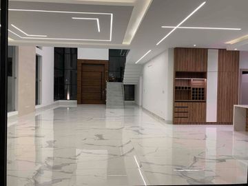 VENDO O ALQUILO CASA POR ESTRENAR EN ISLA MOCOLÍ