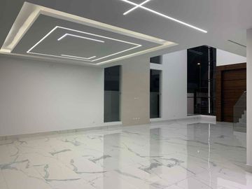 VENDO O ALQUILO CASA POR ESTRENAR EN ISLA MOCOLÍ
