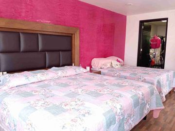 SE VENDE CASA, BOSQUES DEL PEÑAR