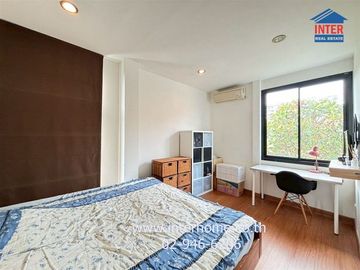 2-storey home office, 94 sq w., Soi Nakniwat 37, near Central Eastville, Soi Nakniwat 37, Intersection 1-4, Lat Phrao Road, Nakniwat Road, Lat Phrao D