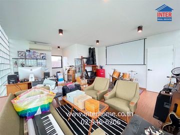 2-storey home office, 94 sq w., Soi Nakniwat 37, near Central Eastville, Soi Nakniwat 37, Intersection 1-4, Lat Phrao Road, Nakniwat Road, Lat Phrao D