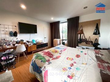 2-storey home office, 94 sq w., Soi Nakniwat 37, near Central Eastville, Soi Nakniwat 37, Intersection 1-4, Lat Phrao Road, Nakniwat Road, Lat Phrao D