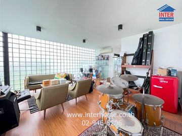 2-storey home office, 94 sq w., Soi Nakniwat 37, near Central Eastville, Soi Nakniwat 37, Intersection 1-4, Lat Phrao Road, Nakniwat Road, Lat Phrao D