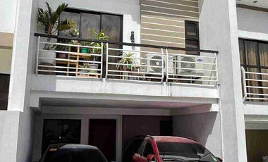 House for sale in Cebu City, Lahug with income