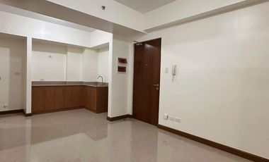 2 Bedroom condo for sale in Palm Beach West Pasay City near Met-Live, Mall of Asia