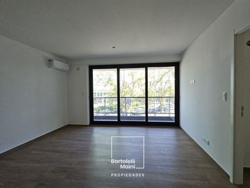 VENTA | 1 Dormitorio con cochera | Av. Caseros 242 – Edificio Punta del Río