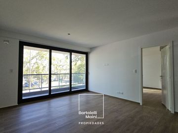 VENTA | 1 Dormitorio con cochera | Av. Caseros 242 – Edificio Punta del Río