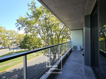 VENTA | 1 Dormitorio con cochera | Av. Caseros 242 – Edificio Punta del Río