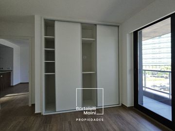 VENTA | 1 Dormitorio con cochera | Av. Caseros 242 – Edificio Punta del Río