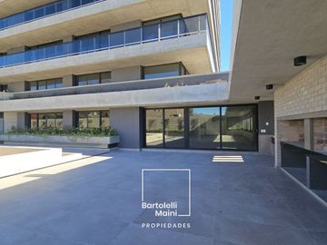 VENTA | 1 Dormitorio con cochera | Av. Caseros 242 – Edificio Punta del Río
