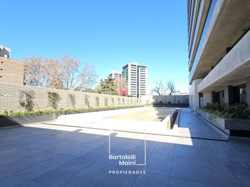VENTA | 1 Dormitorio con cochera | Av. Caseros 242 – Edificio Punta del Río