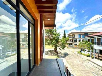 Brand New House and Lot for Sale at La Residencia