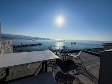 Departamento con azotea privada, Valparaiso