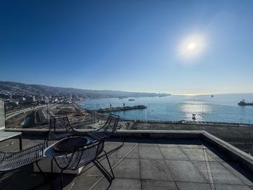 Departamento con azotea privada, Valparaiso