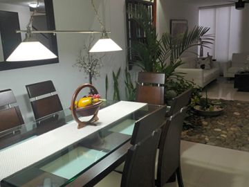 Venta casa en unidad cerrada altos de guadalupe sur oeste cali