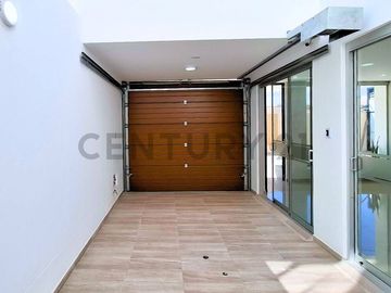 SE VENDE CASA EN ESTRENO EN TACNA